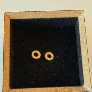 18K Gold Artisanal Spanish Circular Stud Earrings Handmade